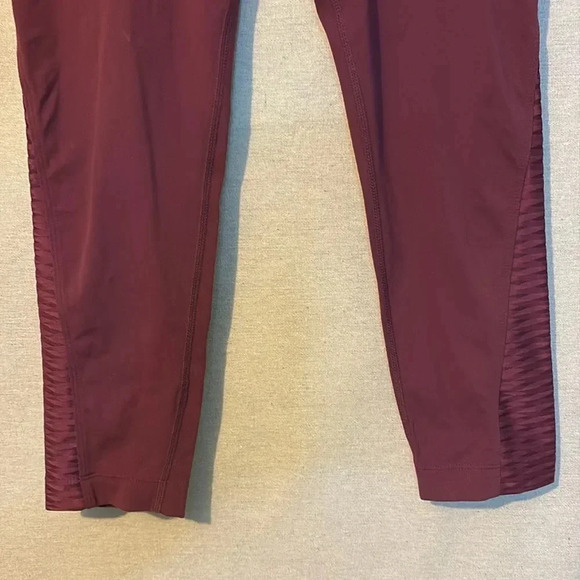 Women's MPG Life in Motion Eventide High Waisted Capri Leggings‎ XS Fig NWT - Picture 3 of 7